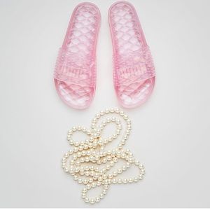 Fenty X Puma jelly slides!!  Pink size 7.5